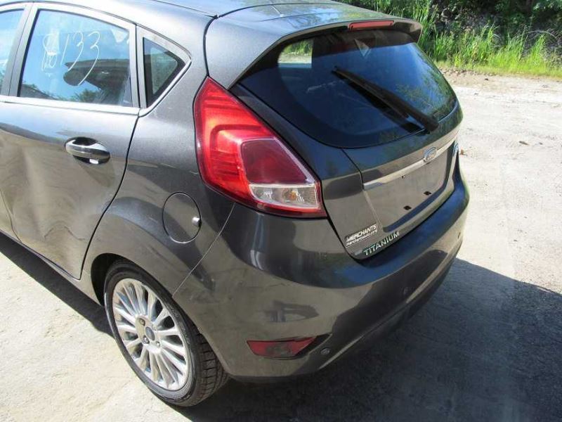 https://f005.backblazeb2.com/file/img-partshotlines-com/Inventory/NE187/Vehicle/646458_04.jpg