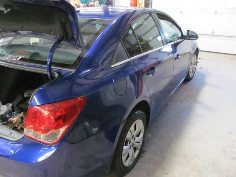https://f005.backblazeb2.com/file/img-partshotlines-com/Inventory/NE187/Vehicle/646700_03.jpg