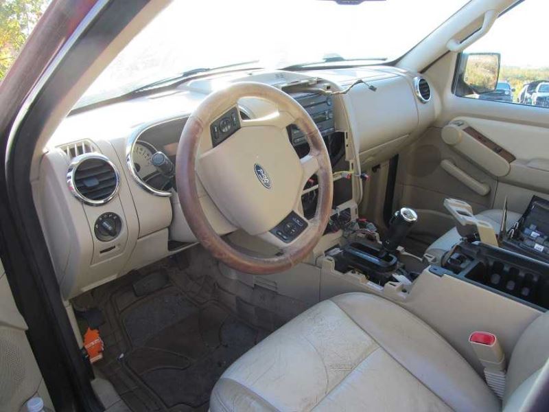 https://f005.backblazeb2.com/file/img-partshotlines-com/Inventory/NE187/Vehicle/647094_04.jpg