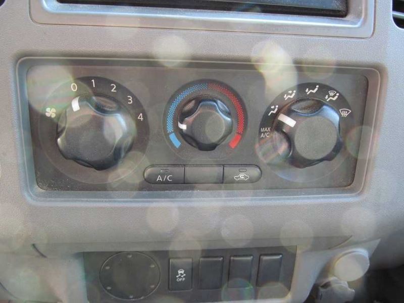 https://f005.backblazeb2.com/file/img-partshotlines-com/Inventory/NE187/Vehicle/647094_11.jpg