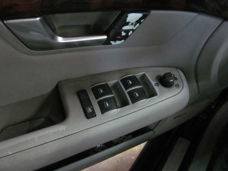 https://f005.backblazeb2.com/file/img-partshotlines-com/Inventory/NE187/Vehicle/647311_05.jpg