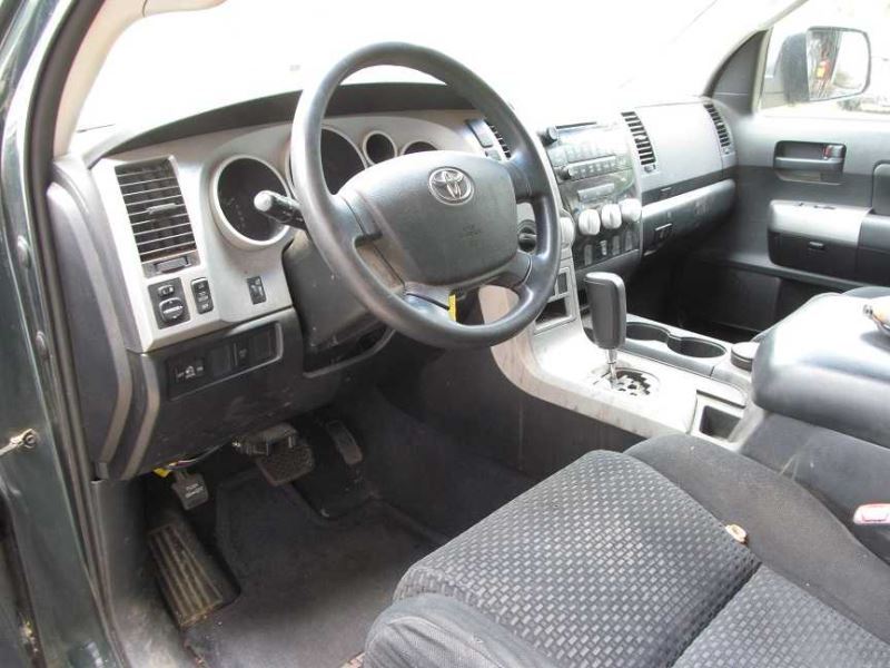 https://f005.backblazeb2.com/file/img-partshotlines-com/Inventory/NE187/Vehicle/647369_09.jpg