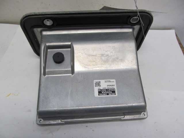 https://f005.backblazeb2.com/file/img-partshotlines-com/Inventory/NE187/Vehicle/647369_11.jpg