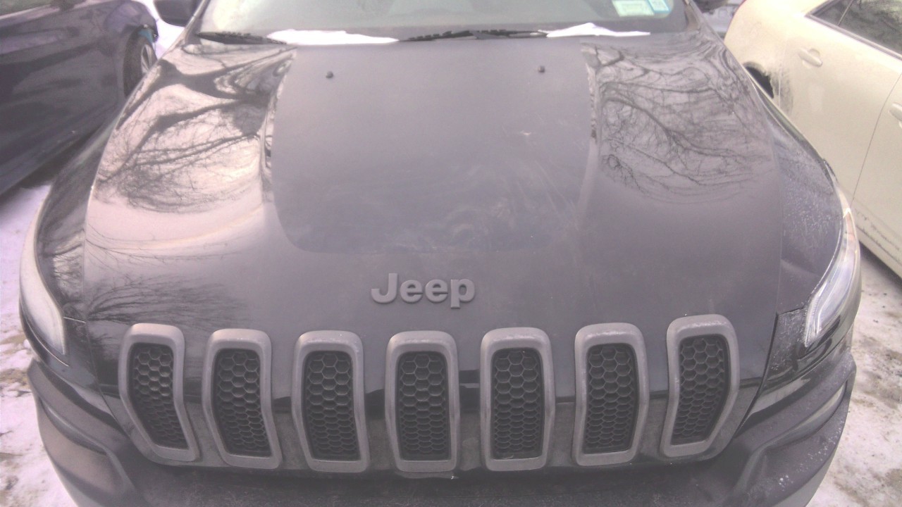https://f005.backblazeb2.com/file/img-partshotlines-com/Inventory/NE188/Vehicle/10272_11.jpg