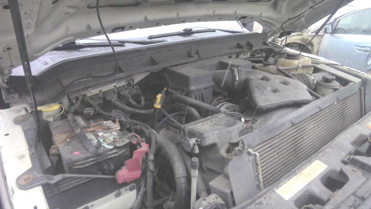 https://f005.backblazeb2.com/file/img-partshotlines-com/Inventory/NE188/Vehicle/10386_11.jpg