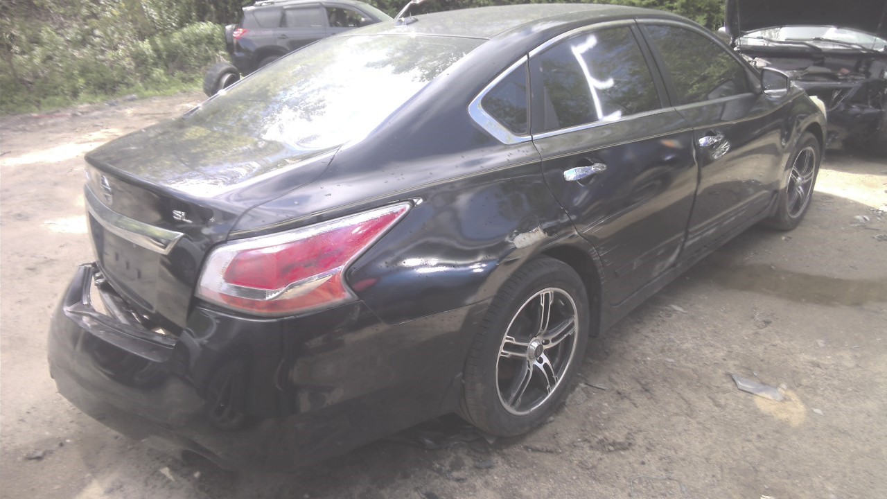 https://f005.backblazeb2.com/file/img-partshotlines-com/Inventory/NE188/Vehicle/10622_03.jpg