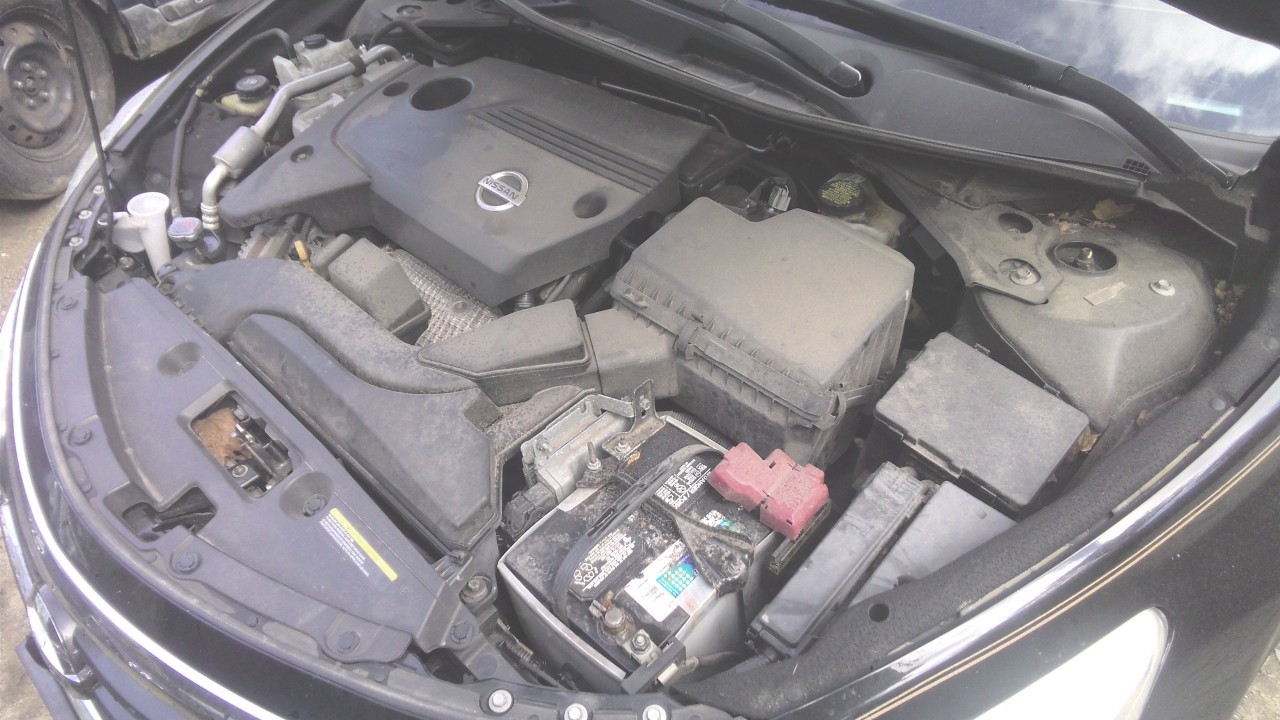 https://f005.backblazeb2.com/file/img-partshotlines-com/Inventory/NE188/Vehicle/10622_11.jpg