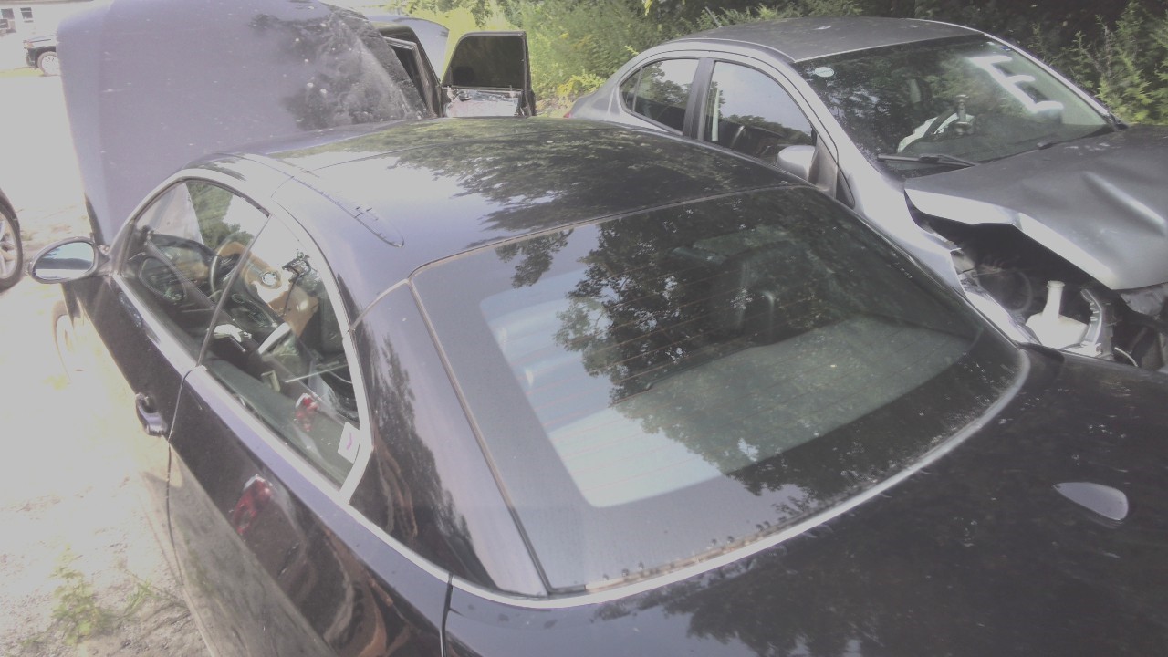 https://f005.backblazeb2.com/file/img-partshotlines-com/Inventory/NE188/Vehicle/10960_16.jpg
