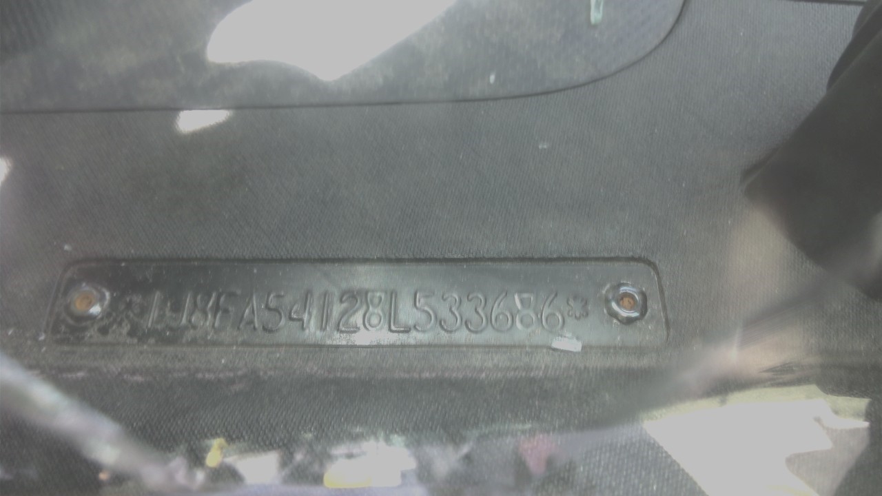https://f005.backblazeb2.com/file/img-partshotlines-com/Inventory/NE188/Vehicle/10977_06.jpg