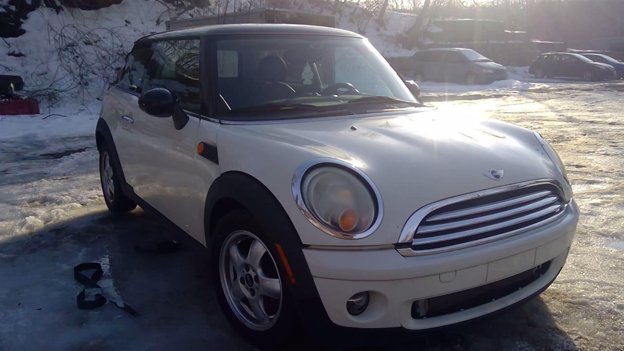 https://f005.backblazeb2.com/file/img-partshotlines-com/Inventory/NE188/Vehicle/8829_01.jpg