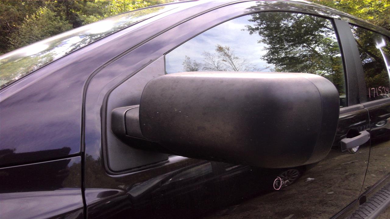 https://f005.backblazeb2.com/file/img-partshotlines-com/Inventory/NE188/Vehicle/9828_03.jpg