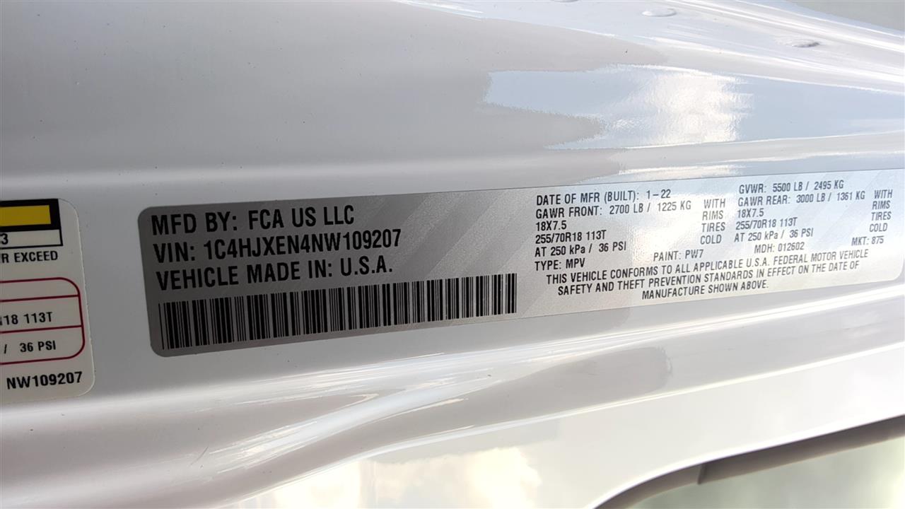 https://f005.backblazeb2.com/file/img-partshotlines-com/Inventory/NE20/Vehicle/251720_12.jpg