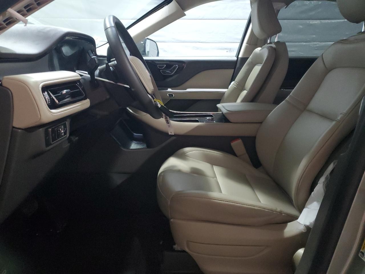 https://f005.backblazeb2.com/file/img-partshotlines-com/Inventory/NE20/Vehicle/257294_07.jpg