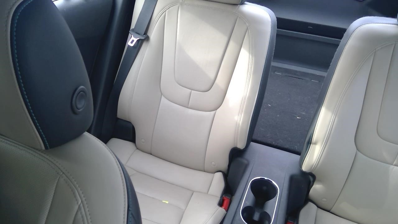 https://f005.backblazeb2.com/file/img-partshotlines-com/Inventory/NE20/Vehicle/260289_47.jpg