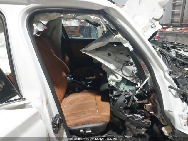 https://f005.backblazeb2.com/file/img-partshotlines-com/Inventory/NE20/Vehicle/261354_05.jpg
