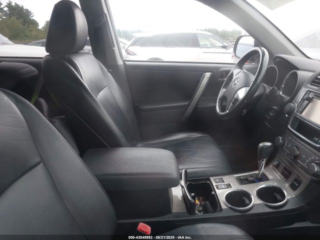 https://f005.backblazeb2.com/file/img-partshotlines-com/Inventory/NE20/Vehicle/261537_05.jpg