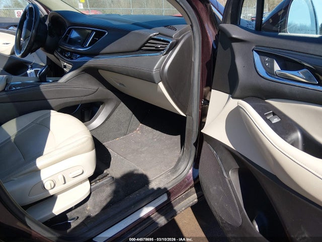 https://f005.backblazeb2.com/file/img-partshotlines-com/Inventory/NE20/Vehicle/263557_05.jpg