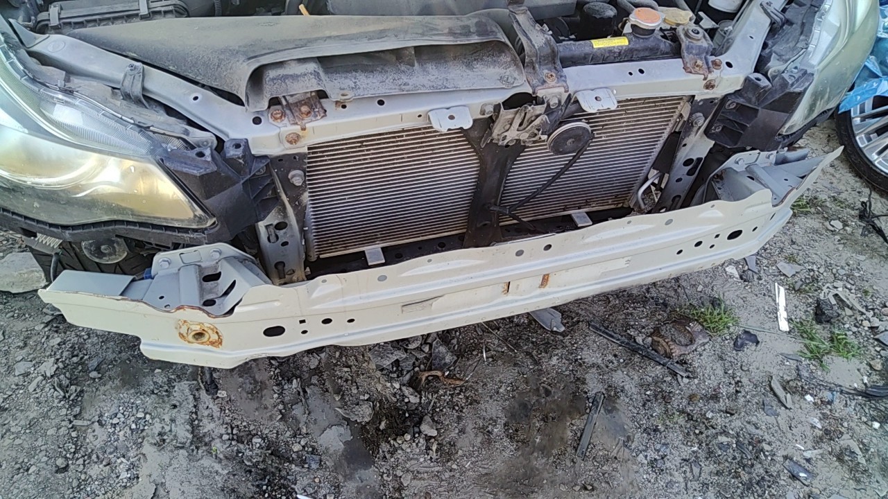 Vehicle/266635_18.jpg