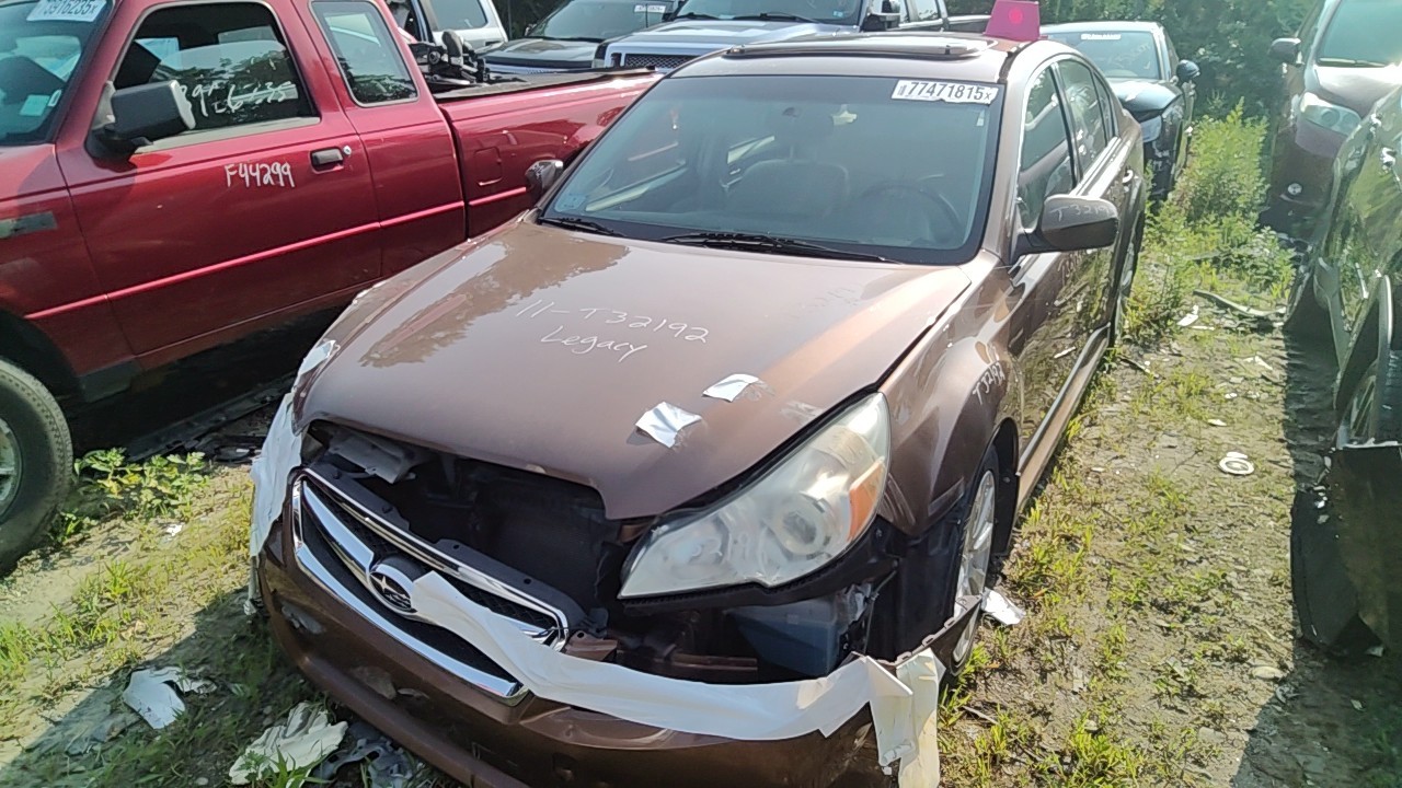https://f005.backblazeb2.com/file/img-partshotlines-com/Inventory/NE20/Vehicle/266984_13.jpg