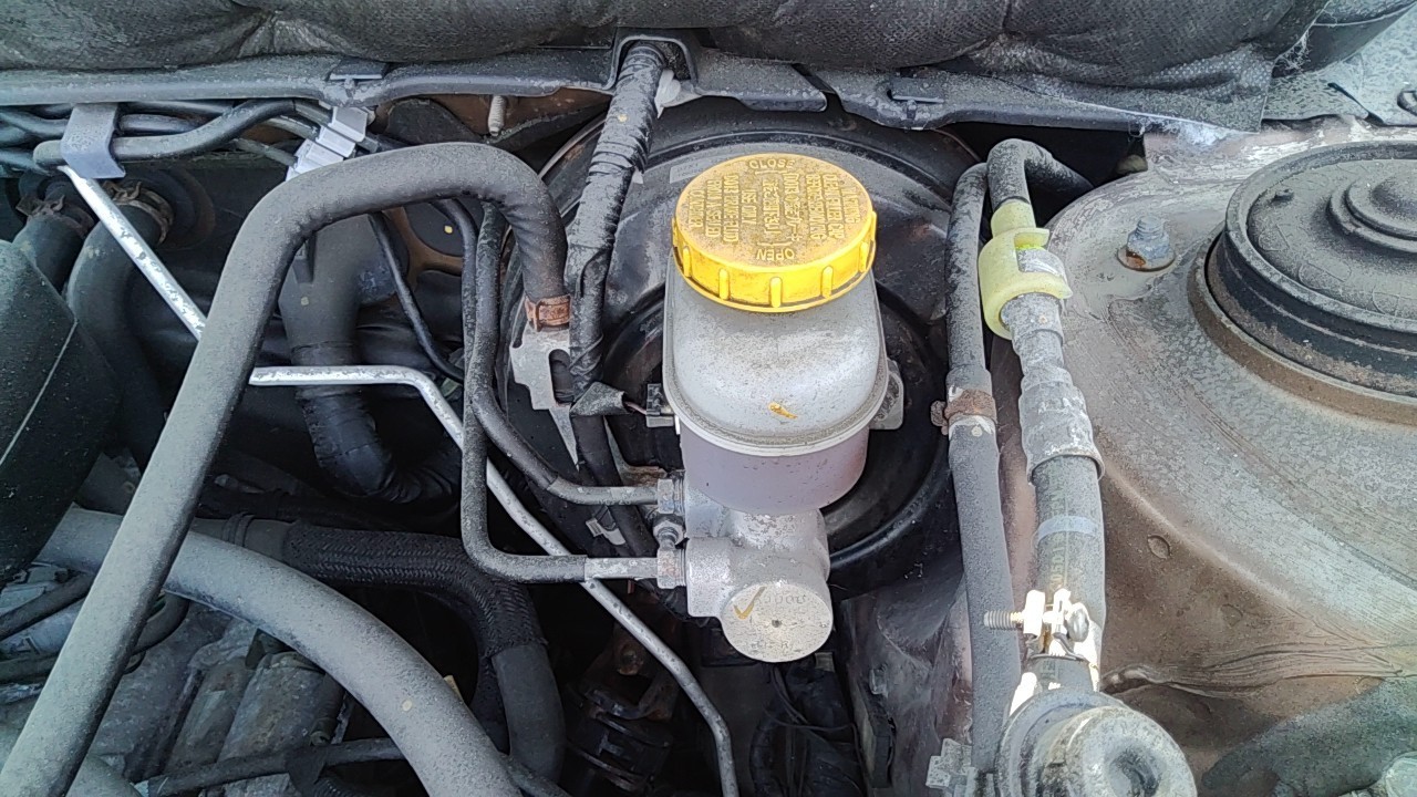 https://f005.backblazeb2.com/file/img-partshotlines-com/Inventory/NE20/Vehicle/266984_52.jpg