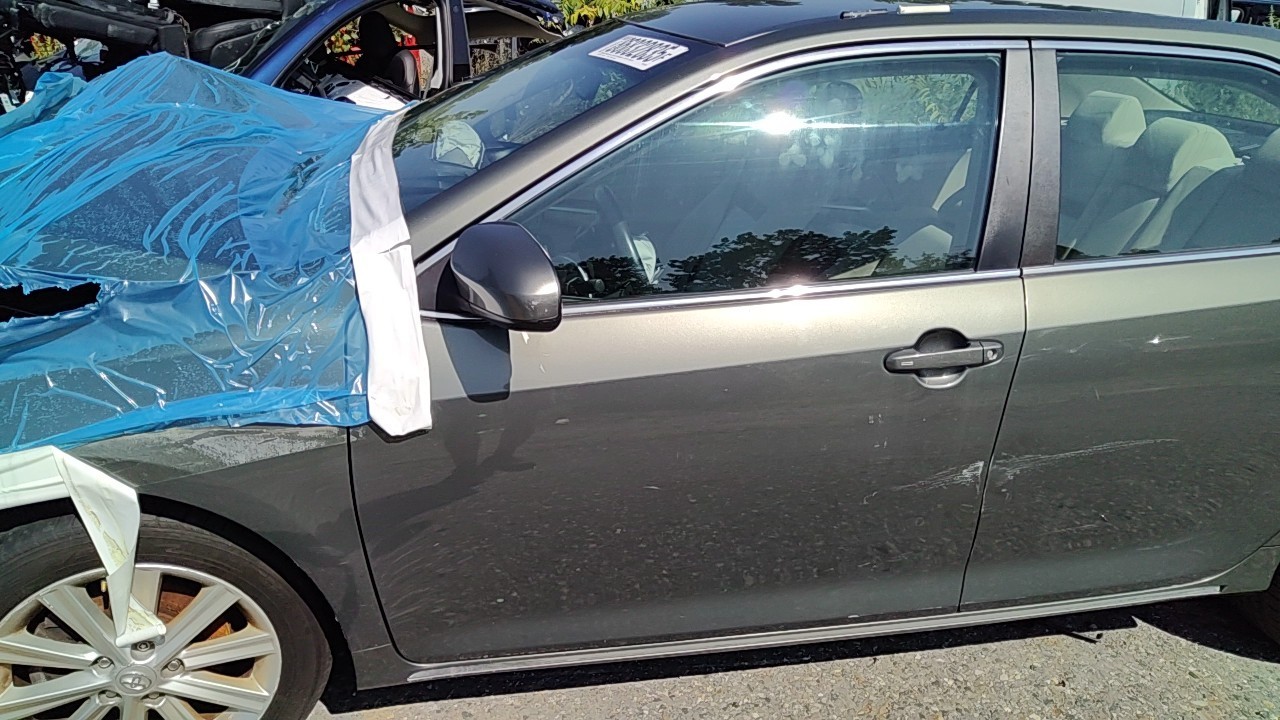 https://f005.backblazeb2.com/file/img-partshotlines-com/Inventory/NE20/Vehicle/266987_20.jpg