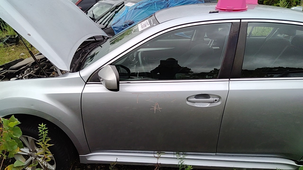 https://f005.backblazeb2.com/file/img-partshotlines-com/Inventory/NE20/Vehicle/267202_19.jpg