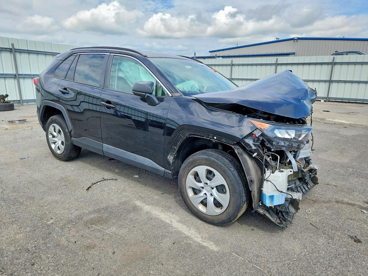 https://f005.backblazeb2.com/file/img-partshotlines-com/Inventory/NE20/Vehicle/269786_04.jpg