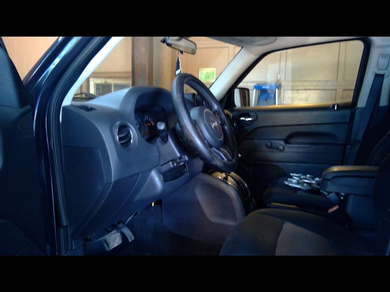 https://f005.backblazeb2.com/file/img-partshotlines-com/Inventory/NE207/Vehicle/1456530_03.jpg