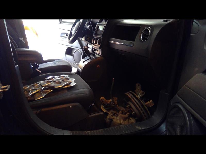 https://f005.backblazeb2.com/file/img-partshotlines-com/Inventory/NE207/Vehicle/1456530_12.jpg