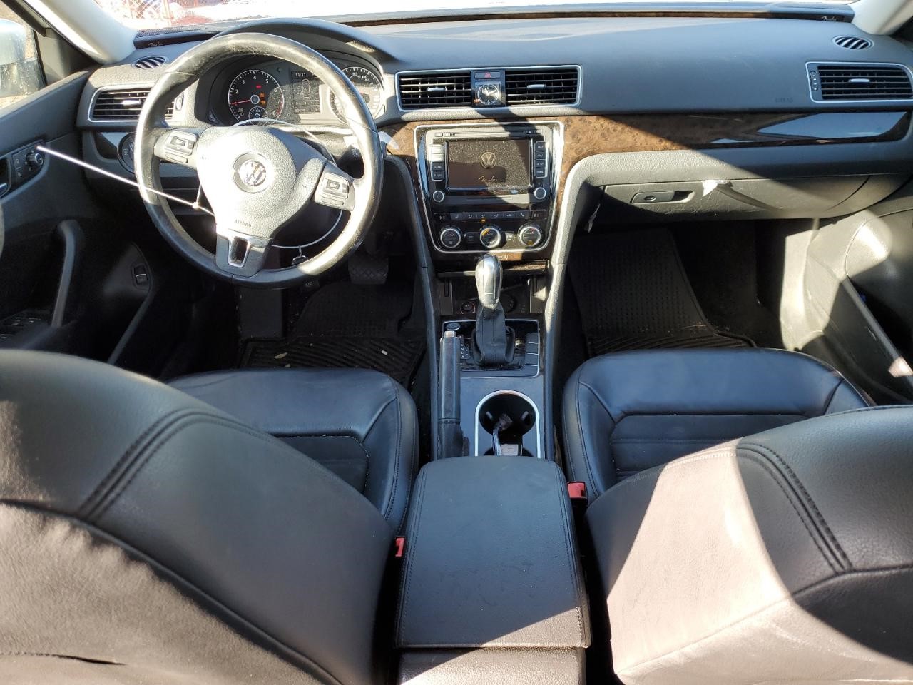 https://f005.backblazeb2.com/file/img-partshotlines-com/Inventory/NE207/Vehicle/1457649_08.jpg