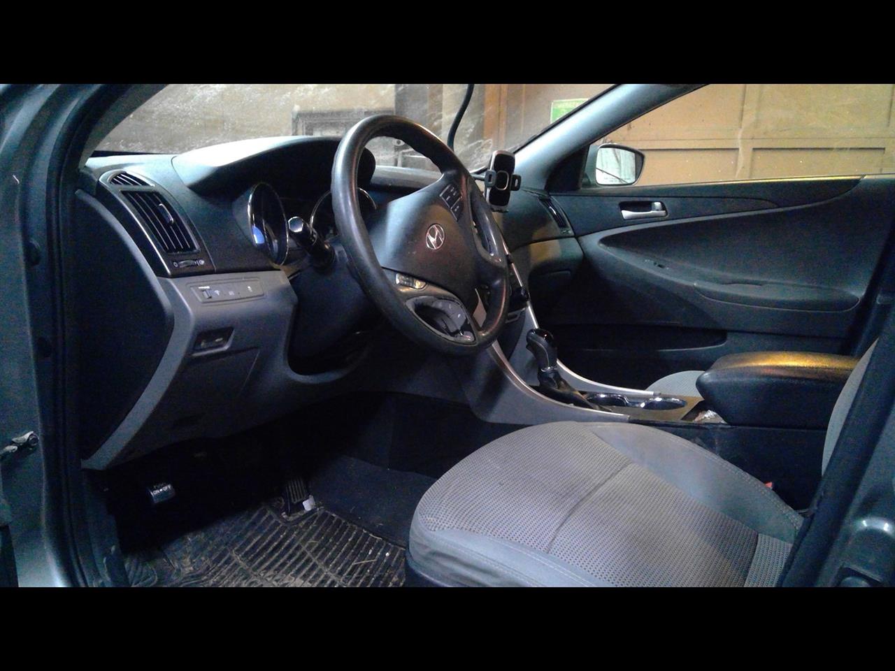 https://f005.backblazeb2.com/file/img-partshotlines-com/Inventory/NE207/Vehicle/1457654_05.jpg