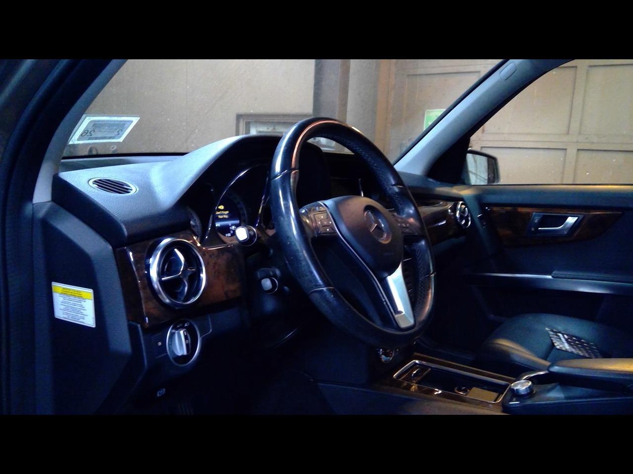 https://f005.backblazeb2.com/file/img-partshotlines-com/Inventory/NE207/Vehicle/1457796_06.jpg