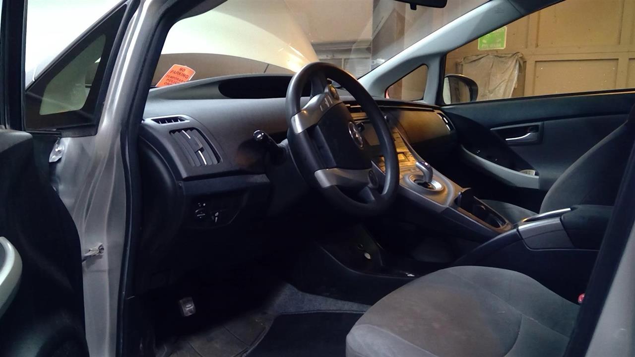 https://f005.backblazeb2.com/file/img-partshotlines-com/Inventory/NE207/Vehicle/1458183_06.jpg