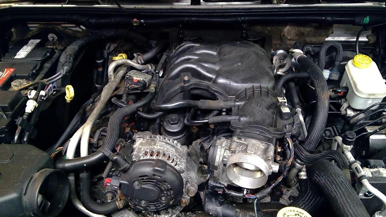https://f005.backblazeb2.com/file/img-partshotlines-com/Inventory/NE207/Vehicle/1458295_01.jpg