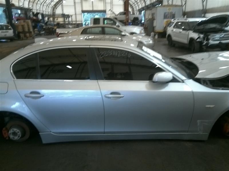 https://f005.backblazeb2.com/file/img-partshotlines-com/Inventory/NE219/Vehicle/247531_03.jpg