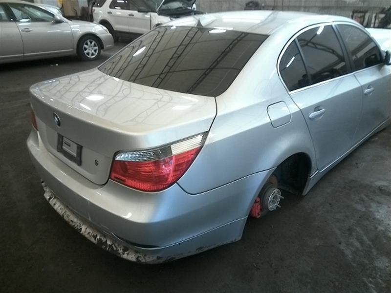 https://f005.backblazeb2.com/file/img-partshotlines-com/Inventory/NE219/Vehicle/247531_04.jpg