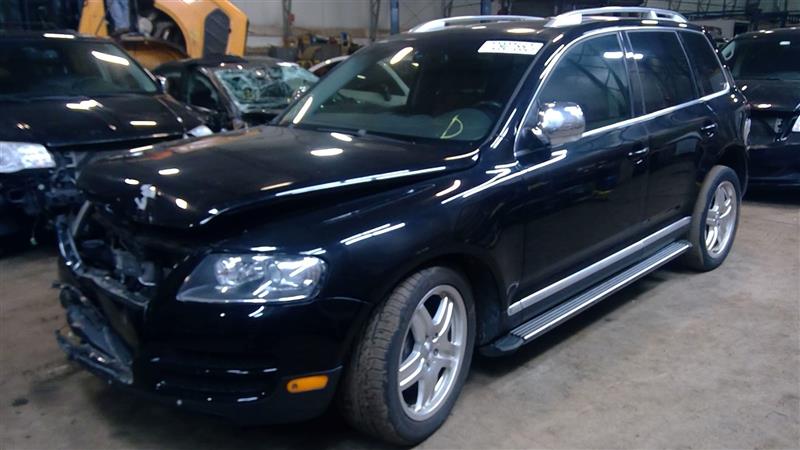 https://f005.backblazeb2.com/file/img-partshotlines-com/Inventory/NE219/Vehicle/372994_01.jpg