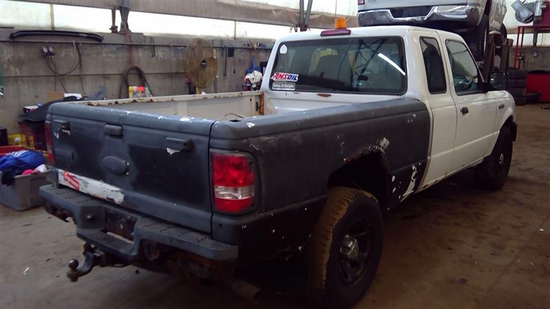 https://f005.backblazeb2.com/file/img-partshotlines-com/Inventory/NE219/Vehicle/379133_02.jpg