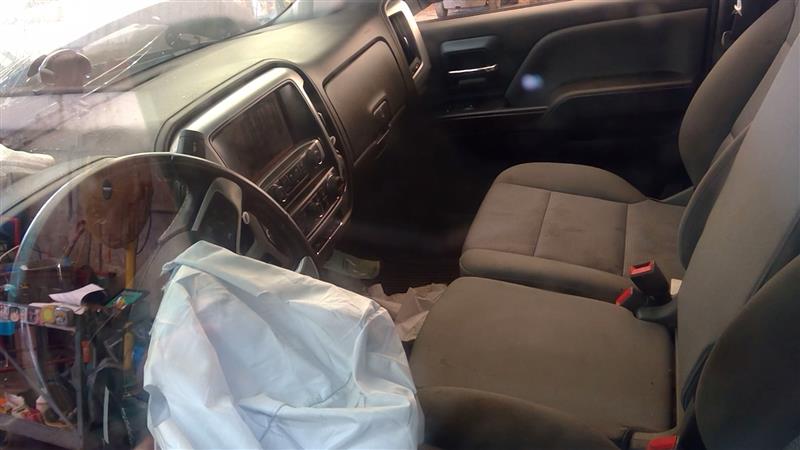 https://f005.backblazeb2.com/file/img-partshotlines-com/Inventory/NE219/Vehicle/380791_09.jpg