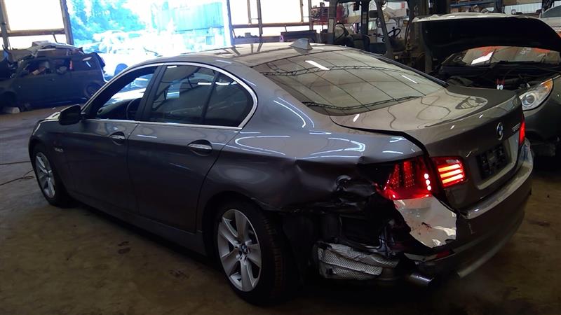 https://f005.backblazeb2.com/file/img-partshotlines-com/Inventory/NE219/Vehicle/391793_06.jpg