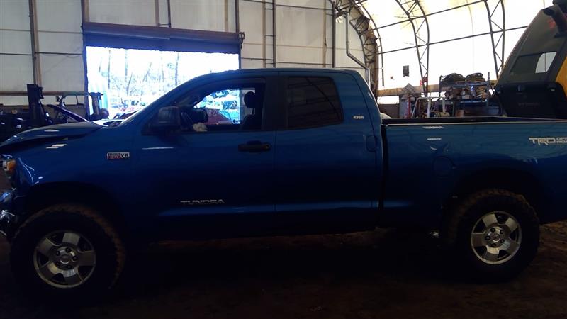 https://f005.backblazeb2.com/file/img-partshotlines-com/Inventory/NE219/Vehicle/410085_06.jpg