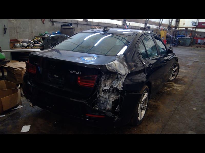 https://f005.backblazeb2.com/file/img-partshotlines-com/Inventory/NE219/Vehicle/411415_04.jpg