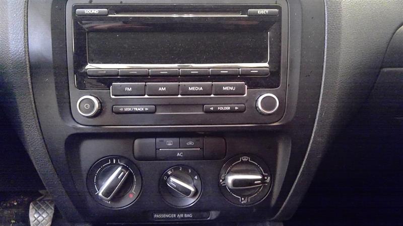 https://f005.backblazeb2.com/file/img-partshotlines-com/Inventory/NE219/Vehicle/421583_11.jpg
