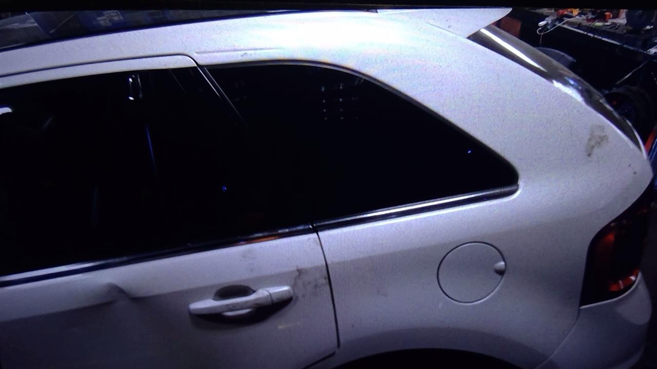 https://f005.backblazeb2.com/file/img-partshotlines-com/Inventory/NE219/Vehicle/440853_07.jpg