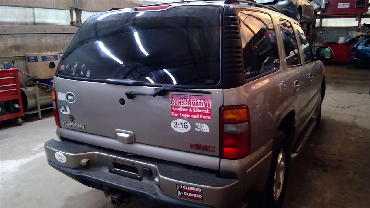 https://f005.backblazeb2.com/file/img-partshotlines-com/Inventory/NE219/Vehicle/441230_02.jpg