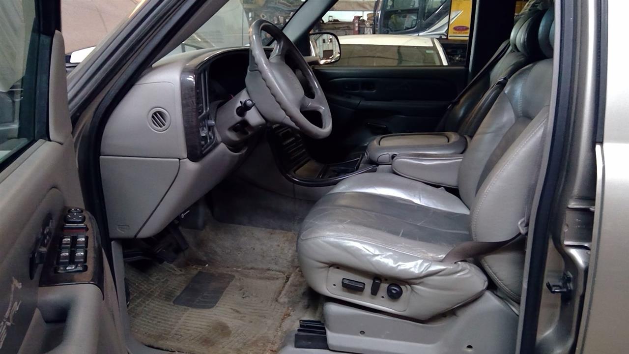 https://f005.backblazeb2.com/file/img-partshotlines-com/Inventory/NE219/Vehicle/441230_06.jpg