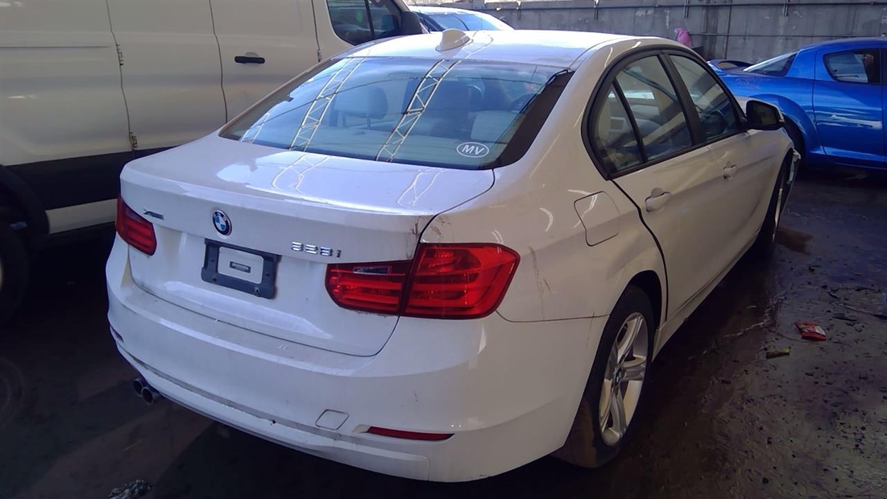 https://f005.backblazeb2.com/file/img-partshotlines-com/Inventory/NE219/Vehicle/448477_01.jpg