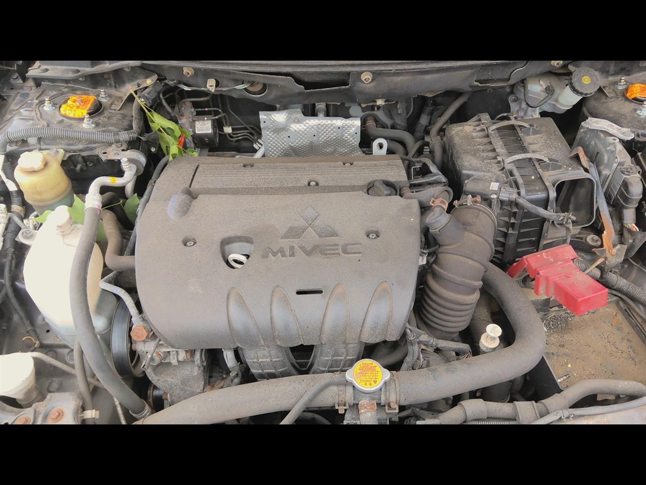 https://f005.backblazeb2.com/file/img-partshotlines-com/Inventory/NE219/Vehicle/451797_07.jpg