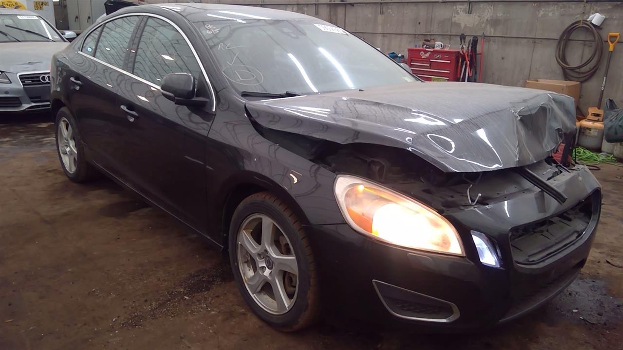 https://f005.backblazeb2.com/file/img-partshotlines-com/Inventory/NE219/Vehicle/456492_06.jpg