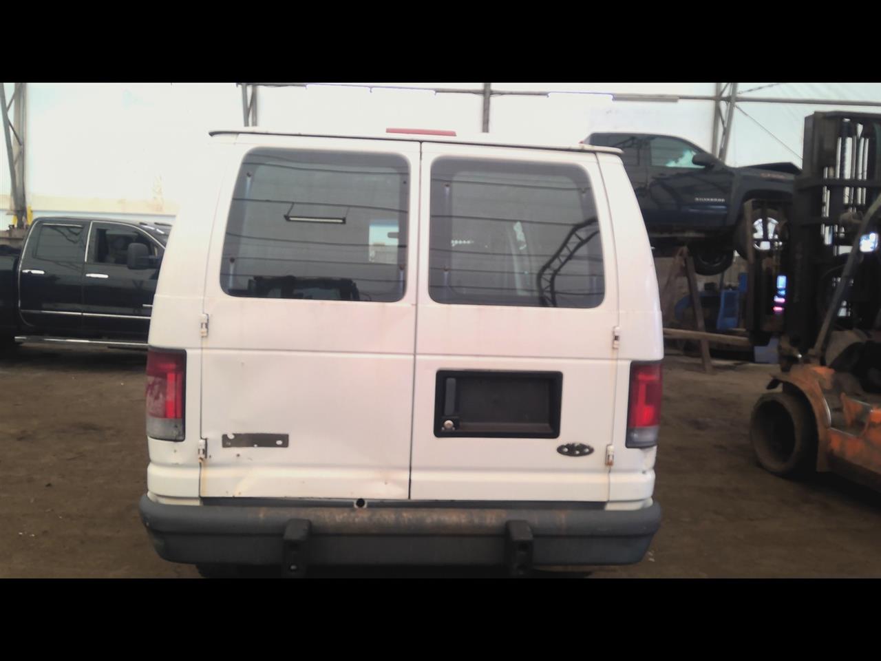 https://f005.backblazeb2.com/file/img-partshotlines-com/Inventory/NE219/Vehicle/456837_04.jpg